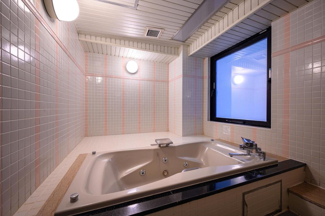 Water Hotel Mw  Saitama Exterior foto